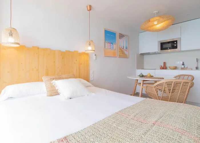 Banana Beach Boutique Studio